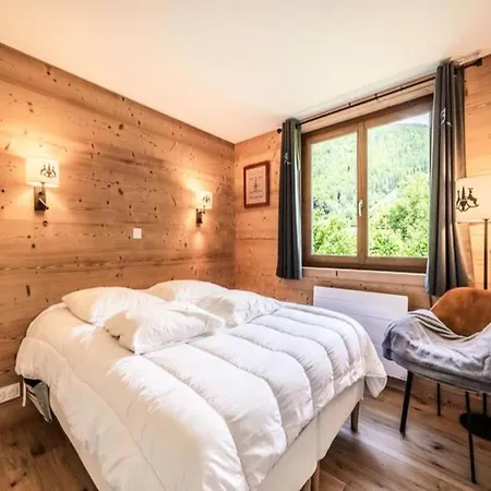 Ressachaux Apartment