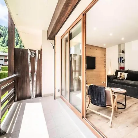 Ressachaux Apartment *